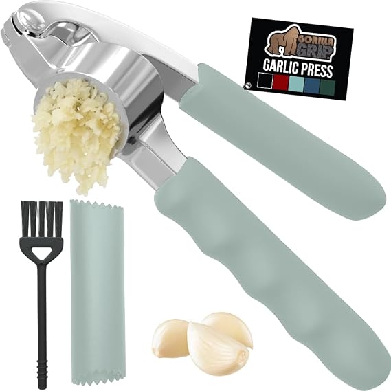 GORILLA GRIP Garlic Press and Peel Set, Heavy Duty Mincer Tool, Large Ergonomic Handle, Easily Mince and Crush Garlics, Ginger, Nuts, Seeds, Peeler Included, Peeling Cloves, Kitchen Gadgets, Mint