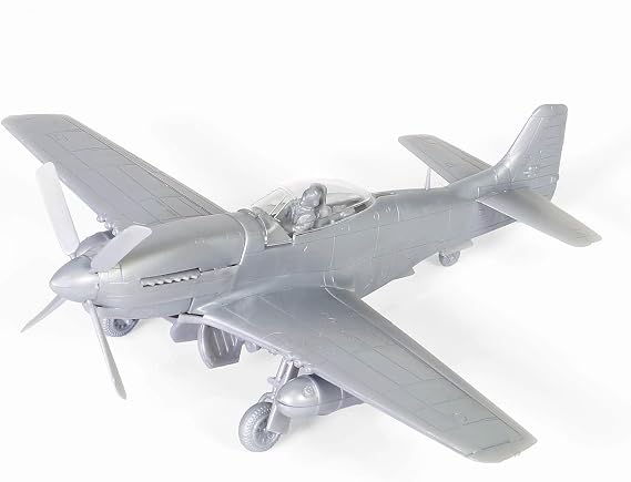 Forces of Valor 1:72 US P-51D Mustang January 1945 - Standing Model, Model Building, Diorama Model, Military Model Building, Plastic Kit