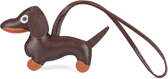 AHQiZFX Dachshund Keychain Handmade PU Leather Dog Shaped Keyring Cute Black Animal Ornament Key Holder Puppy Dogs Charm Gift for Women Men Dog Lovers (Brown)