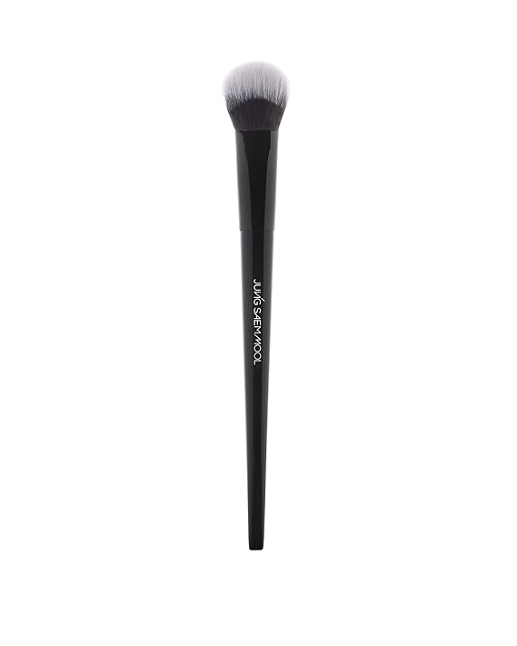 Masterclass Blush Brush