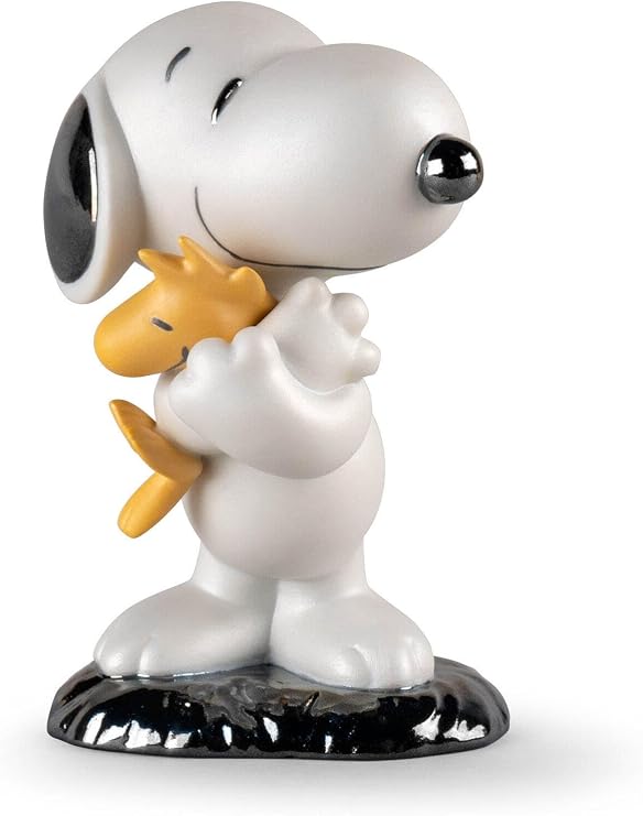 LLADRO Snoopy Figurine. Porcelain Snoopy Figure.
