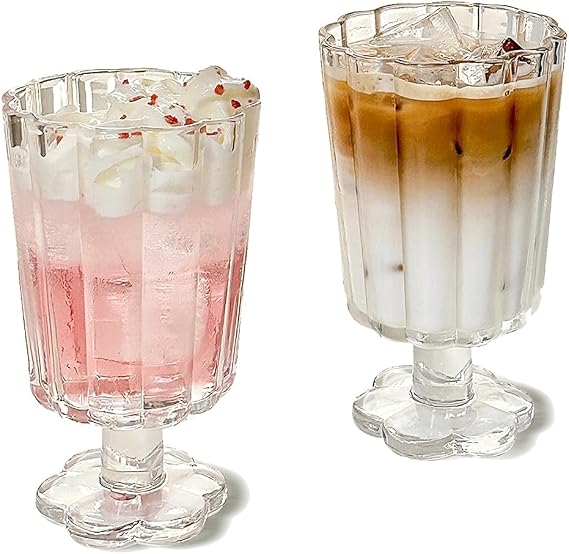 Footed Ice Cream Cups Drinking Glasses Set (2pcs), Sundae Petal Style Glass Goblet, Suitable for Juice, Ice Cream, Cocktails, Dessert Cups.