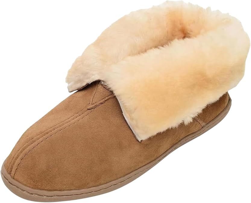 Minnetonka Women's Sheepskin Ankle Boot