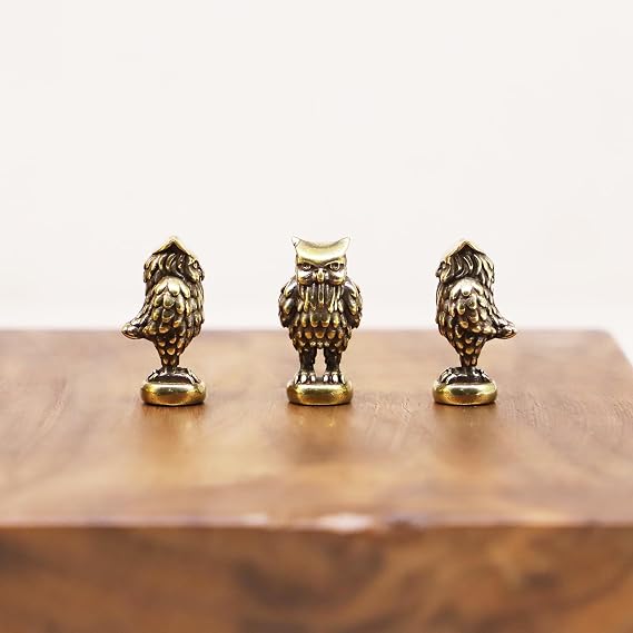 Hinge Head Owl, Hinge Decorative Topper, Miniature Magnetic Figurine Door Decor, Whimsical Quirky Home Decor, Animal Lover Gift, Cute Owl Decor (3 per Set)