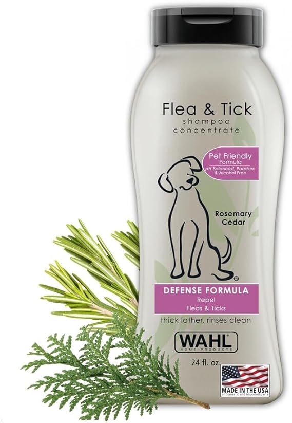 Wahl USA Flea & Tick Repelling Dog Shampoo Defense Formula with Rosemary & Cedar Scent 24 Oz - 820007T