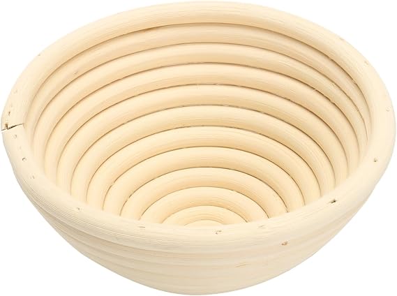 11-Inch Round Banneton Bread Proofing Basket - Sourdough Proving Basket with Linen Liner for Artisan Breads (308cm/11.813.15")