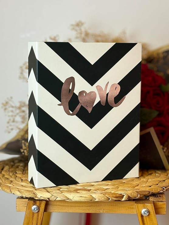 Rabsev Photo Album 10x15cm 200 Photo Capacity Triangle Love Patterned Colorful Memorial Album