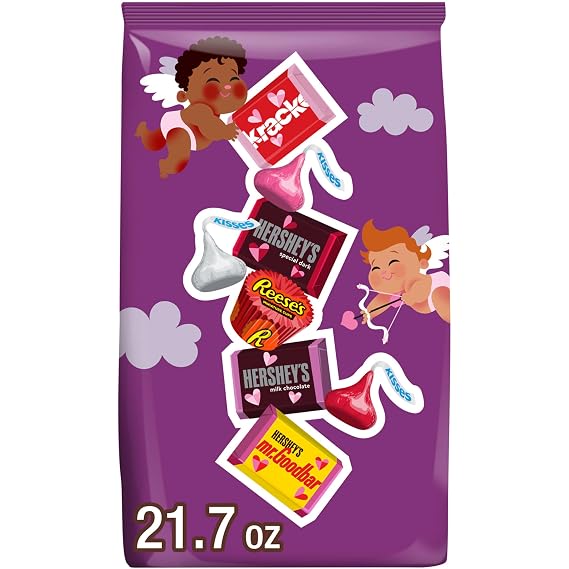 HERSHEY'S and REESE'S Assorted Chocolate, Valentine's Candy Bag, 21.7 oz