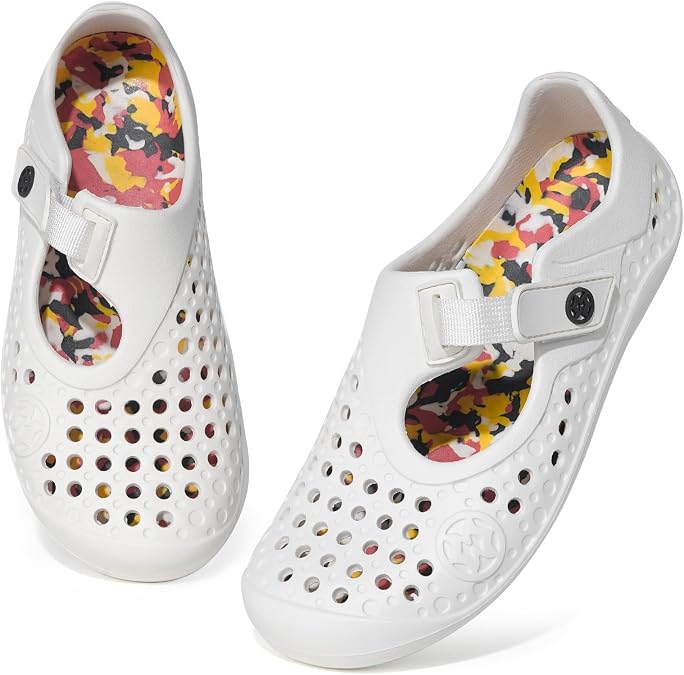 Water Shoes for Kids Swim Aqua Shoes Toddler Boys Girls Barefoot Sport Beach Pool Sandals Quick Dry Lightweight Breathable Slip on Sneakers (Toddler/Little Kid/Big Kid)