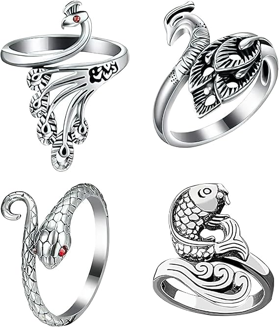 Crochet Rings, Knitting Ring Yarn Guide Finger Holder Adjustable Open Tension Crochet Accessories for Women Mother Grandma 4pcs