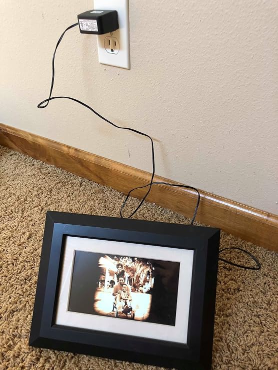 Pandigital 7-Inch LCD Digital Picture Frame