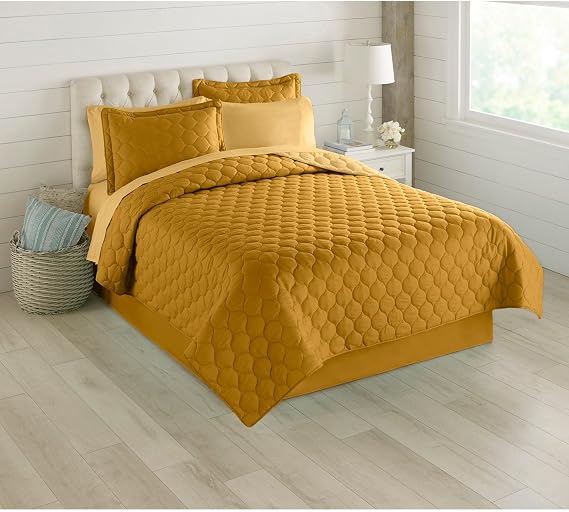 BrylaneHome BH Studio Reversible Quilt - King, Gold Maize