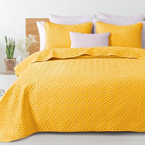 Exclusivo Mezcla Full Queen Size Quilt Bedspreads with Basket Weave Pattern, Soft Lightweight Summer Quilts Bedding Set Coverlets Bed Cover for All Seasons, Bright Yellow