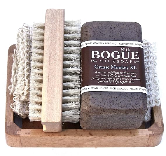 Handmade Goat Milk Soap Giftset- BOGUE BESPOKE No.13XL GreaseMonkey Blend -Serious scrubbing power soap with Essential oils of Orange & Vetiver help repair skin. Sisal Cloth, Nail Scrubber & Tray
