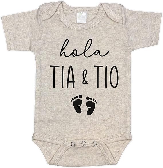 Hola Tia and Tio Pregnancy Announcement for Aunt and Uncle